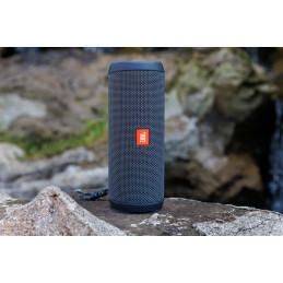 Coluna Bluetooth JBL Flip Essential 2